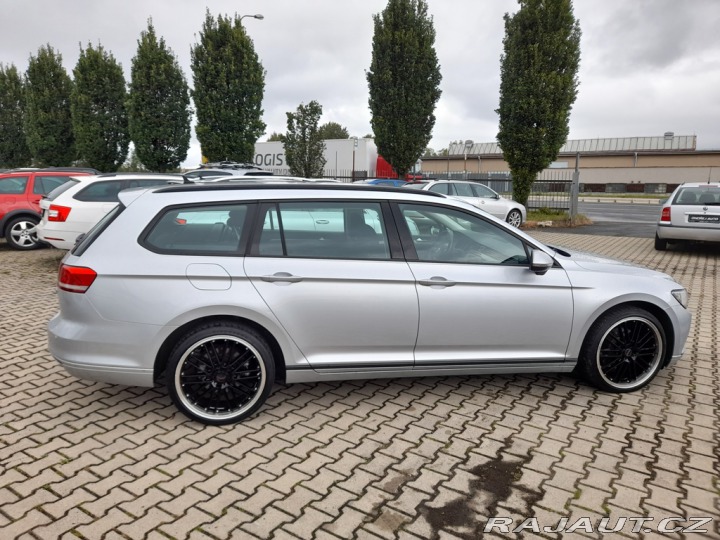 Volkswagen Passat 2,0 TDI 110 KW 2X PNEU SK 2015