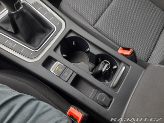 Volkswagen Passat 2,0 TDI 110 KW 2X PNEU SK 2015