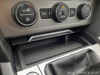 Volkswagen Passat 2,0 TDI 110 KW 2X PNEU SK 2015