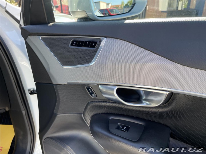 Volvo XC90 2,0 D5 AWD Drive-E R-Desi 2018