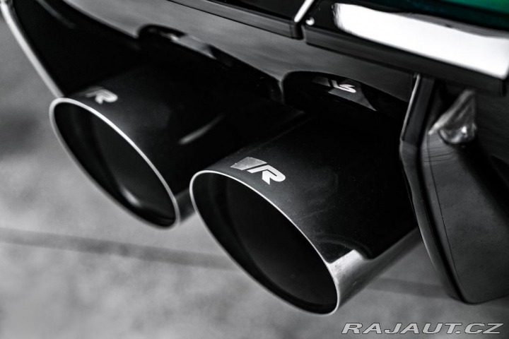 BMW M4 3,0 Competition 2023