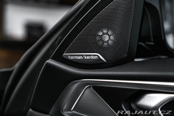 BMW M4 3,0 Competition 1800