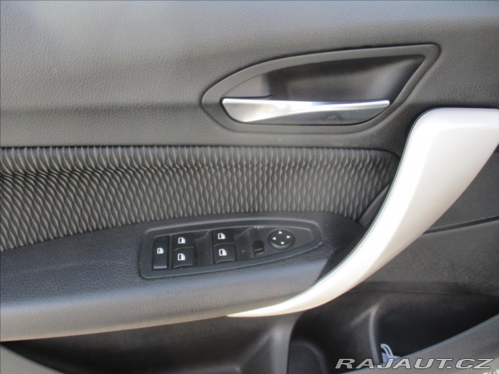 BMW 1 2,0 118d xDrive 110kw ADV 2015