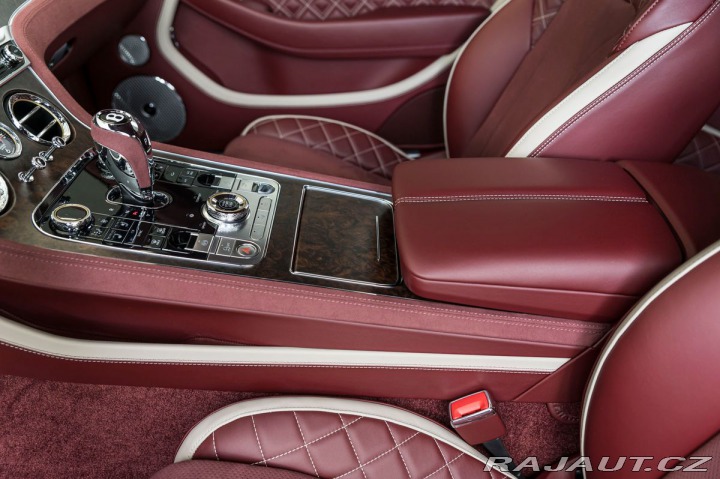 Bentley Ostatní modely Continental GT W12 SPEED/Rotating Displa 1800