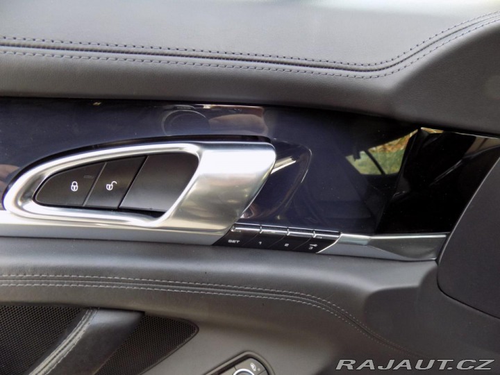 Porsche Panamera 4S/Facelift/4x4/NAVI/ 2013
