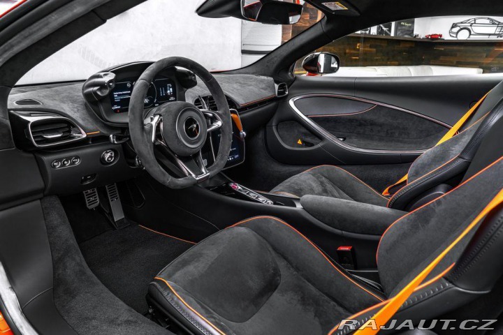 McLaren Ostatní modely Artura Performance 2024