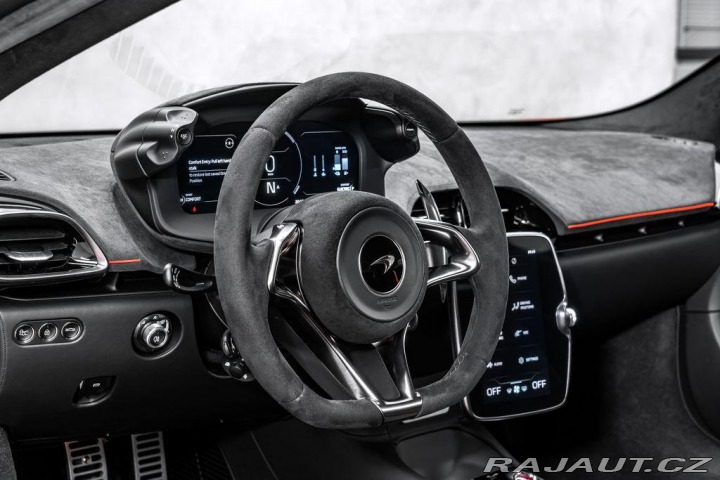 McLaren Ostatní modely Artura Performance 2024