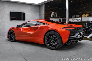 McLaren Ostatní modely Artura Performance 2024