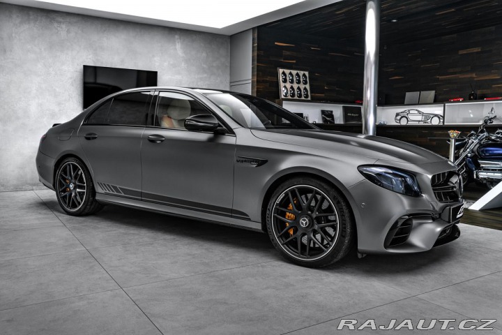 Mercedes-Benz E 2018