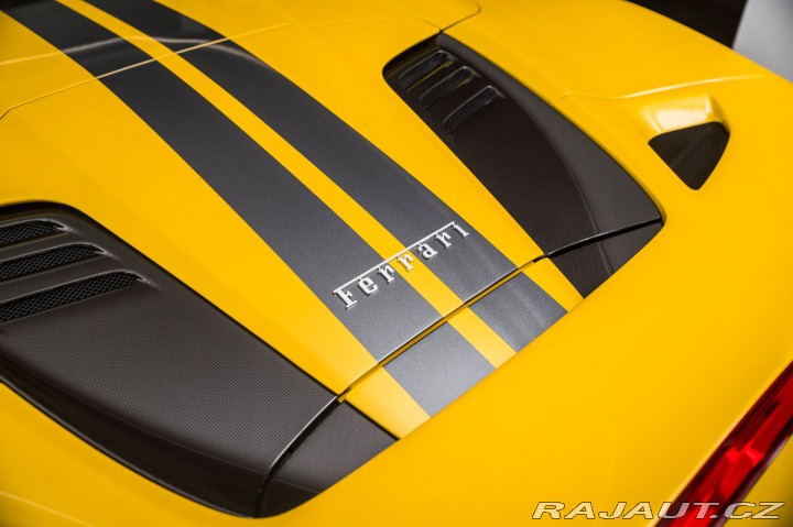 Ferrari F8 Spider/Gaillo Triplo Stra 1800