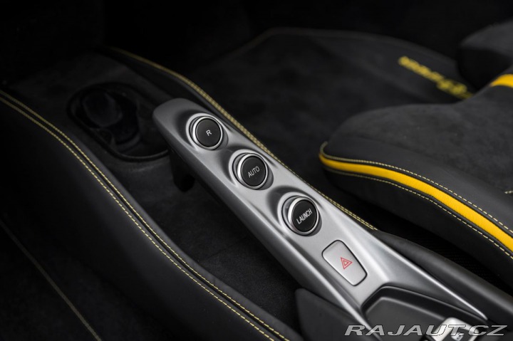 Ferrari F8 Spider/Gaillo Triplo Stra 1800