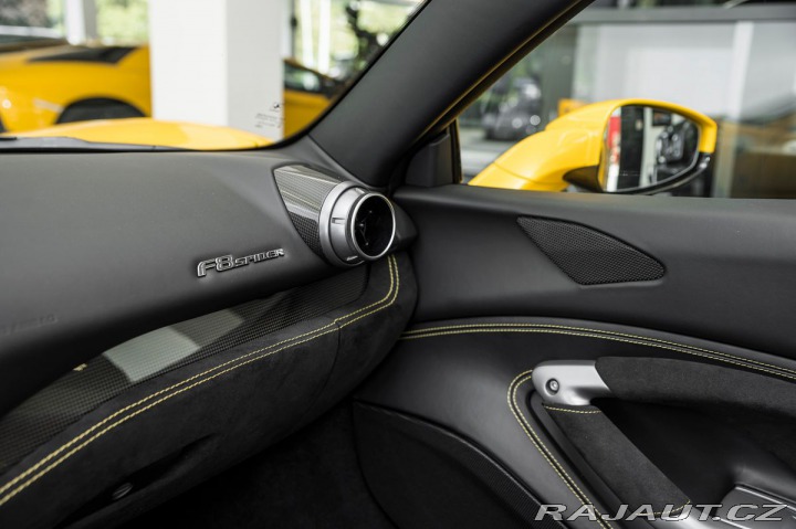 Ferrari F8 Spider/Gaillo Triplo Stra 1800