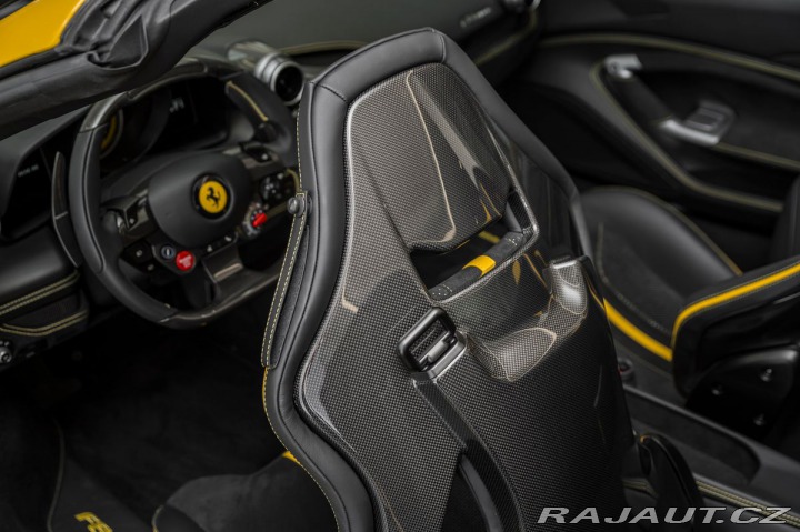 Ferrari F8 Spider/Gaillo Triplo Stra 1800