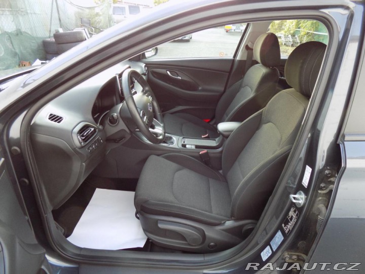 Hyundai i30 1.0T-GDI/Essential/ 2022