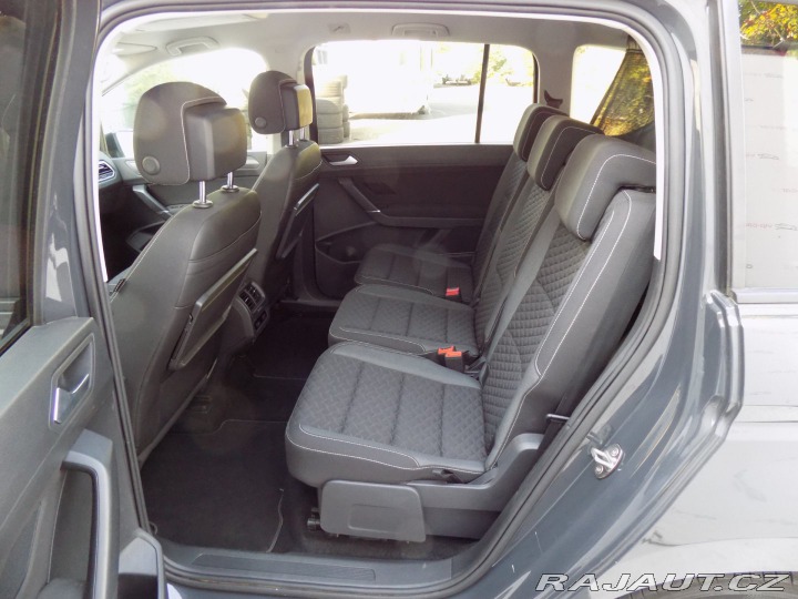 Volkswagen Touran 1.6TDI/JOIN/DSG/NAVI/LED/ 2018