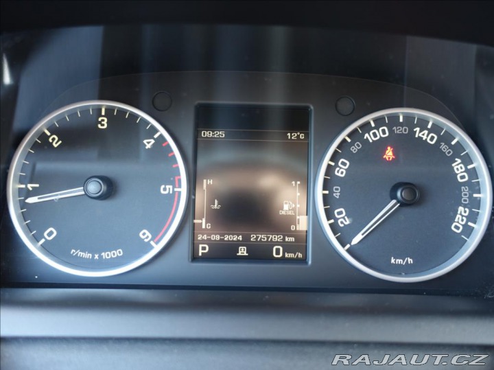 Land Rover Discovery 3,0 TDV6 HSE, 2.Maj ČR, D 2012