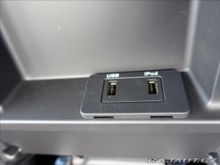 Land Rover Discovery 3,0 TDV6 HSE, 2.Maj ČR, D 2012