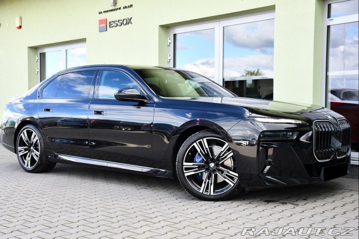 BMW 7 740xd CRYSTAL 5L-ZÁRUKA B 2024