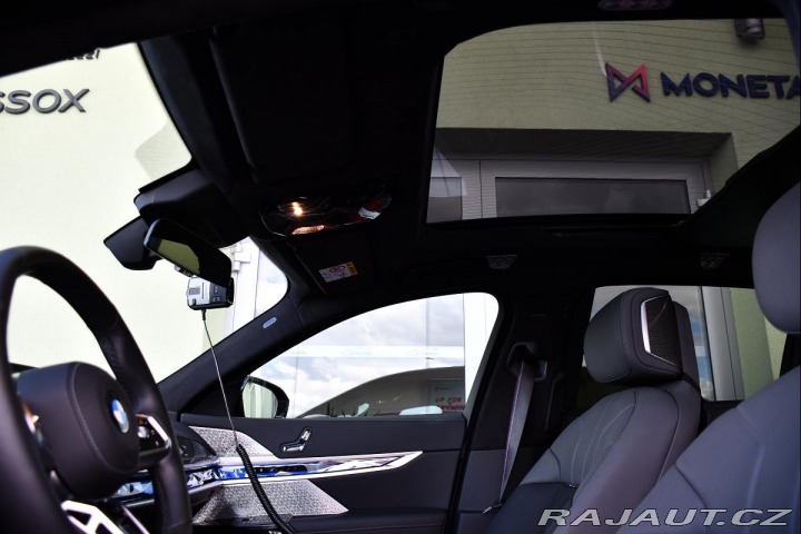 BMW 7 740xd CRYSTAL 5L-ZÁRUKA B 2024