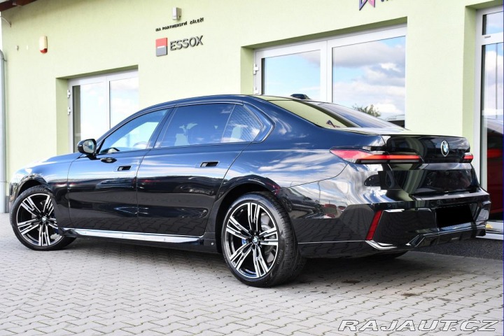 BMW 7 740xd CRYSTAL 5L-ZÁRUKA B 2024