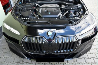 BMW 7 740xd CRYSTAL 5L-ZÁRUKA B 2024