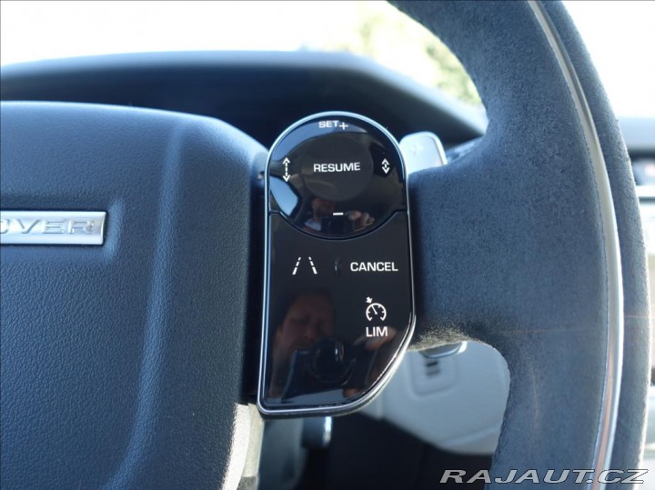 Land Rover Range Rover Velar 2,0 D240 R-Dynamic,2Maj,Č 2018