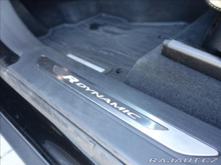 Land Rover Range Rover Velar 2,0 D240 R-Dynamic,2Maj,Č 2018