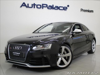 Audi RS5 4,2 V8 331kW B&O 1.ma 2011