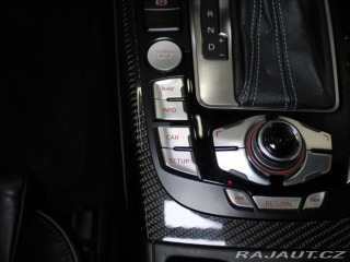 Audi RS5 4,2 V8 331kW B&O 1.ma 2011