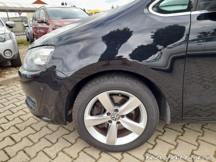 Volkswagen Sharan 2,0 TDI 103 KW AC STK 2011