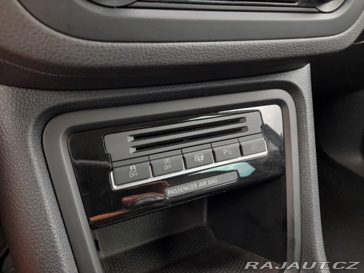 Volkswagen Sharan 2,0 TDI 103 KW AC STK 2011