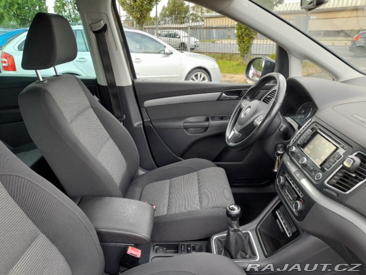 Volkswagen Sharan 2,0 TDI 103 KW AC STK 2011