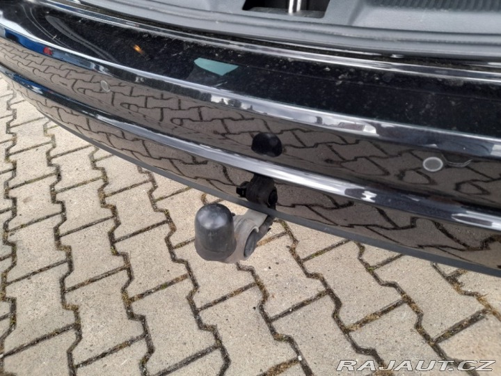 Volkswagen Sharan 2,0 TDI 103 KW AC STK 2011