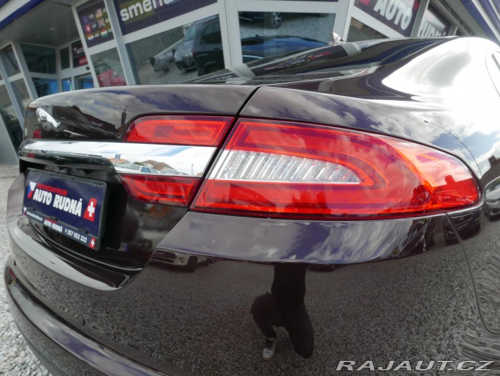 Jaguar XF 3,0 V6 REZERVACE 2013