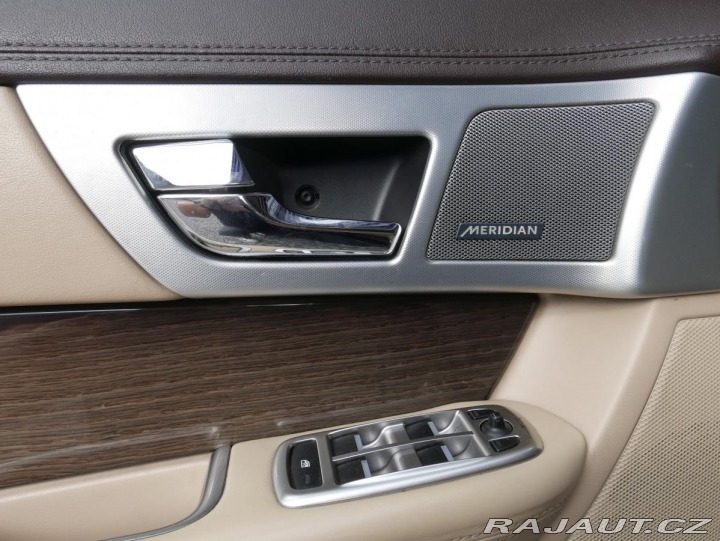 Jaguar XF 3,0 V6 REZERVACE 2013