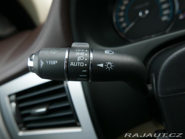 Jaguar XF 3,0 V6 REZERVACE 2013