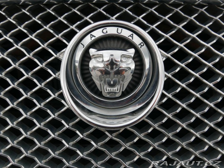 Jaguar XF 3,0 V6 REZERVACE 2013