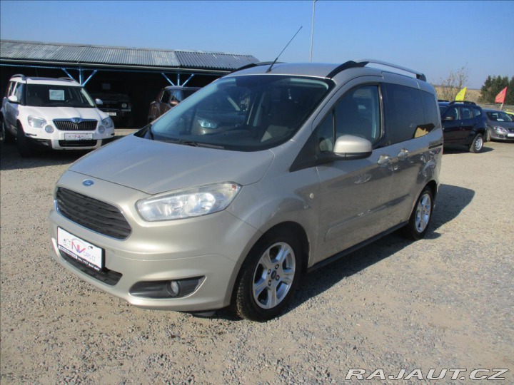Ford Tourneo Courier 1,5 Trend EcoBlue bez kor 2015