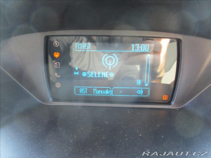 Ford Tourneo Courier 1,5 TDCi Trend Klima bez 2015