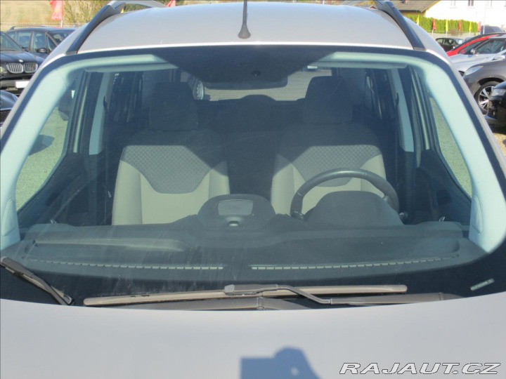 Ford Tourneo Courier 1,5 Trend EcoBlue bez kor 2015