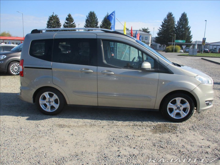 Ford Tourneo Courier 1,5 Trend EcoBlue bez kor 2015