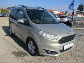 Ford Tourneo Courier 1,5 Trend EcoBlue bez kor 2015