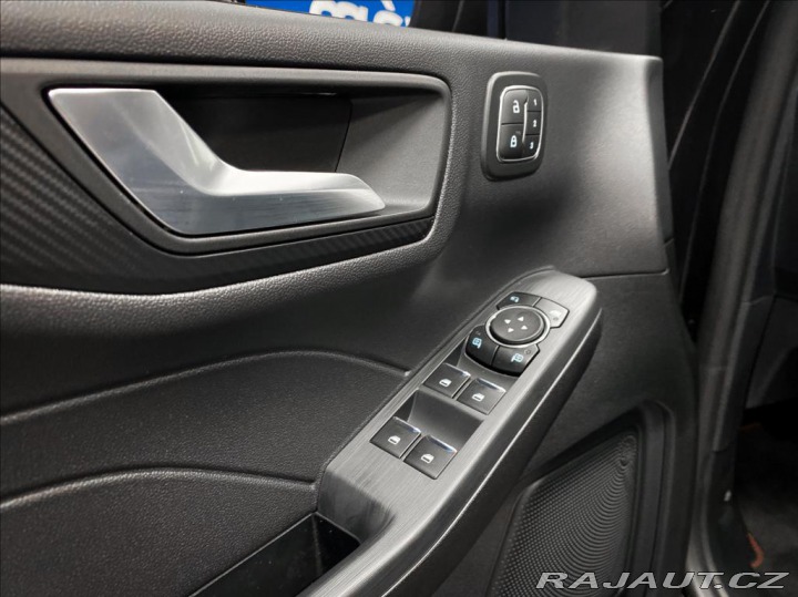 Ford Kuga 1.5 EcoBoost ST-Line X 2024