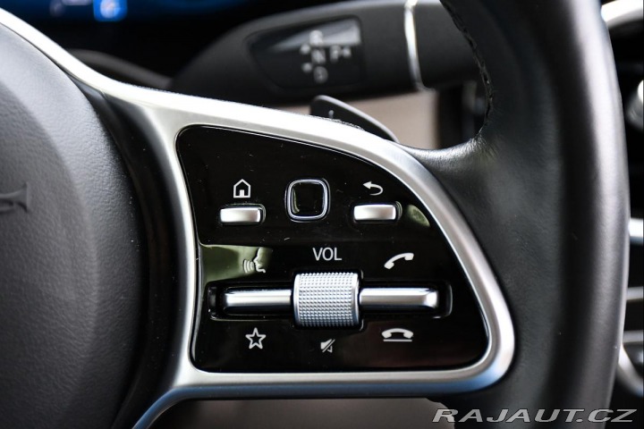Mercedes-Benz GLC 220d 4MATIC N.TOP LED CAR 2020