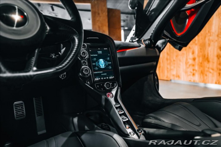 McLaren 720S BR PERFORMANCE, LAUNCH ED 1800