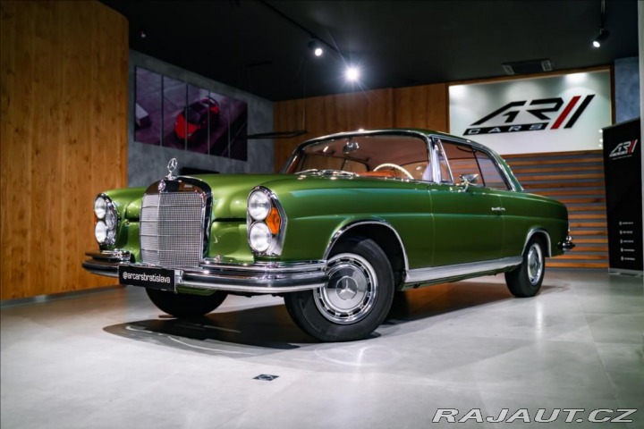 Mercedes-Benz Ostatní modely BR 250 SE/C COUPE, 1966, 1966