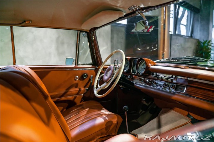 Mercedes-Benz Ostatní modely BR 250 SE/C COUPE, 1966, 1966
