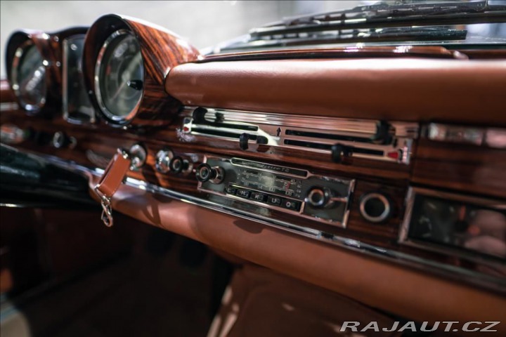Mercedes-Benz Ostatní modely BR 250 SE/C COUPE, 1966, 1966