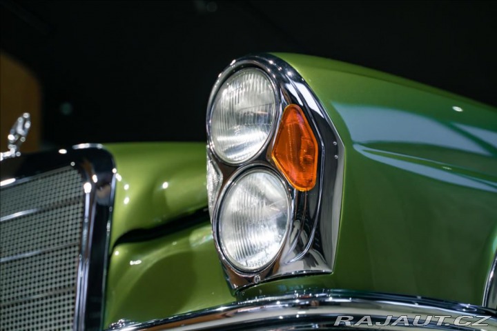 Mercedes-Benz Ostatní modely BR 250 SE/C COUPE, 1966, 1800