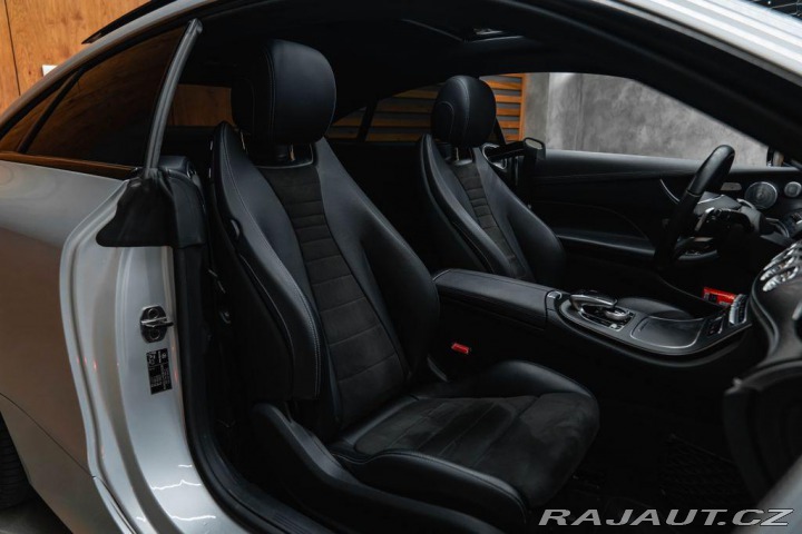 Mercedes-Benz E 4MATIC kupé, AMG Line, BU 2017